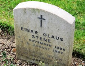 Einar Olaus Stene gravminne London.JPG