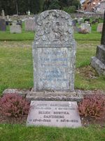 Gravminnet til maleren Einar Sandberg. Foto: Elin Olsen