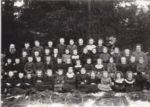 Elever ved Stormoen skole (oeb-179967).jpg