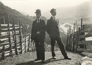 Ellingsbø, Oppland - Riksantikvaren-T125 01 0013.jpg