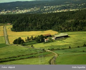 Ellingsrud ved Gamle Strømsvei A-20027 Uc 0001 165.jpg