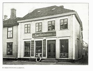 Emil Grønnings forretningsgård No-nb digibok 2014040105114 0258 1.jpg