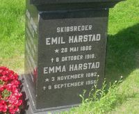 Trelasthandler og skipsreder Emil Harstad er gravlagt på Botne kirkegård. Foto: Stig Rune Pedersen