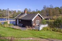 Urestaurert hytte på Lyserbråten. Foto: Leif-Harald Ruud (2019).