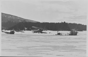 Engelske flyvrak på Lesjaskogvatnet 1940 L 874Fo30141703150027.jpg