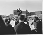 Harstad Mandskor på Bislett stadion i 1935 under den 12. Landssangerfesten. Foto: Fra Harstad Mandskors arkiv