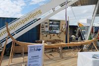Strekt kjøl til færøybåt på Færøyanes stand under Forbundet KYSTENs landsstevne 2014 i Bjørvika i Oslo. Foto: Chris Nyborg (2014).
