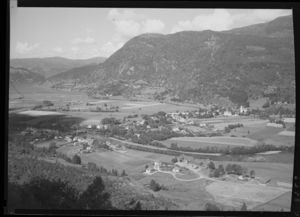 Førde - no-nb digifoto 20160225 00130 NB MIT FNR 06278.jpg