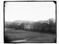 Fabrikkbygning. Hvor er denne? Foto: Marthinius Skøien (omkr. 1880-1910).