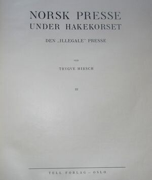 Faksimile Norsk presse under hakekorset bind III.JPG