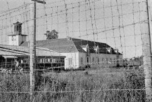 Falstad skole - omgjort til fangeleir.jpg