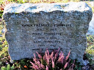Familiegrav Marie Munkebye Oslo.JPG