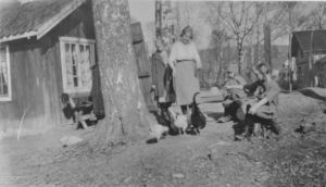 Familien Haug (oeb-186716).jpg