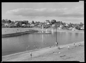 Fastland, Gjøvik - no-nb digifoto 20151127 00046 NB MIT FNR 14031.jpg