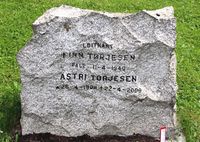169. Finn Tørjesen gravminne Oslo.jpg