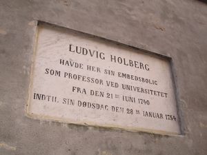 Fiolstræde 8 København Holberg.JPG