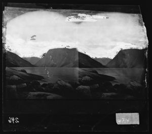 Fjordparti. Stereoskop - NB bldsa OTO0246 A.jpg
