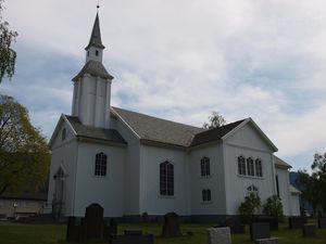 Flå kirke.JPG
