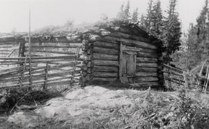Fløgen Søndre, Hedmark - Riksantikvaren-T110 01 0084.jpg