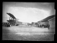 55. Fly på bakken - no-nb digifoto 20160212 00095 NB NS NM 02697.jpg