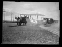 43. Fly på bakken - no-nb digifoto 20160212 00104 NB NS NM 02706.jpg