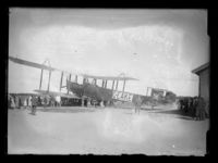 48. Fly på bakken - no-nb digifoto 20160212 00106 NB NS NM 02708.jpg