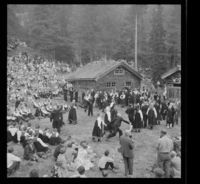 Folkedans. Foto: Jac Brun/Nasjonalbiblioteket, 1959.