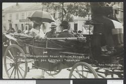 Kongeparet og keiser Wilhelm II på kjøretur i Trondheim. Foto: Ukjent / Nasjonalbiblioteket