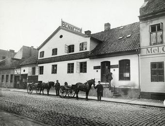 Fred Olsens gate 17 omkr. 1890 OB.F00953.jpg