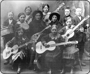 Frelsesarmeens musikkgruppe.jpg
