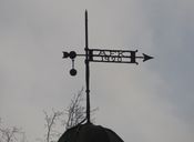 Spir på villaen Lagåsen med Klaveness’ initialer A.F.K. Foto: Stig Rune Pedersen