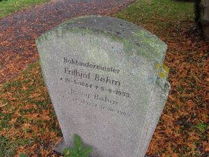 Frithjof Bøhm gravminne Oslo.jpg