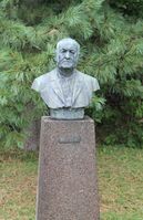 Byste av konsul Gerhard Gade (1834–1909), Frogners siste private eier. Foto: Chris Nyborg (2013)