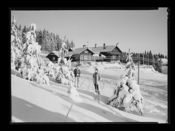 Vinter på Frognerseteren, skigåere. Foto: Jac Brun