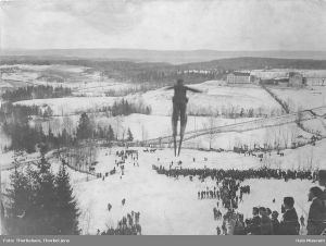 Furubakken i Asker hopprenn.jpg