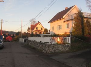 Furuset allé Oslo nedre del 2011.jpg