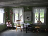 Fyresdal Bygdekvinnelag si utstilling på Øystad i 2013 var og i stova mot syd