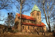 Gamle Aker kirke S.jpg