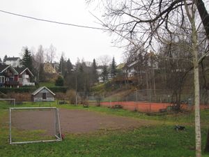 Gamle Furuset ved tennisbanen 2011.jpg