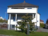 31. Gamle Kongevei 26 (Larvik).jpg