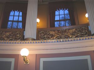 Gamle festsal UiO interiør 2005.jpg