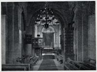 Interiør i Nikolaikirken, fra boka Gamle norske kirker av Wladimir Moe, utgitt 1922.