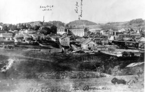 Gammel bebyggelse i Vestfossen (oeb-242088).jpg