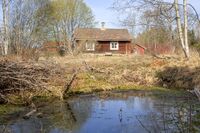 Den eldste bygningen på Nordstuene ble revet ikke lenge etter at dette bildet ble tatt. Foto: Leif-Harald Ruud (2019)