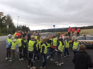 Gangveg Steinsjå skoleunger.jpg