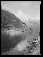 51. Geiranger - no-nb digifoto 20150223 00032 NB MIT FNR 16651.jpg