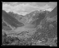 21. Geiranger - no-nb digifoto 20160225 00055 NB MIT FNR 06081.jpg