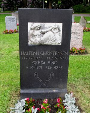 Gerda Ring og Halfdan Christensen gravminne.jpg