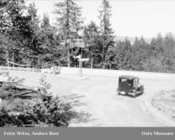 Veikrysset på Gjelleråsen i 1932. Foto Anders Beer Wilse/Oslo Museum.