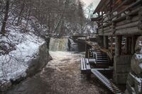 Gjersjøelvprosjektet har tatt initiativ til å restaurere den gamle saga ved Ingier bru. Foto: Leif-Harald Ruud (2019)